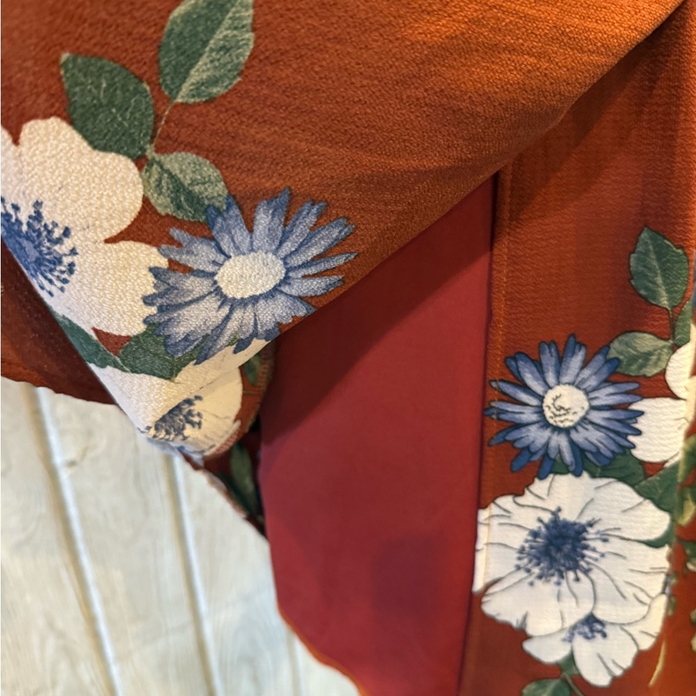 Scotch & Soda Red Floral Midi Dress with Black Trim - Picture 6 of 8